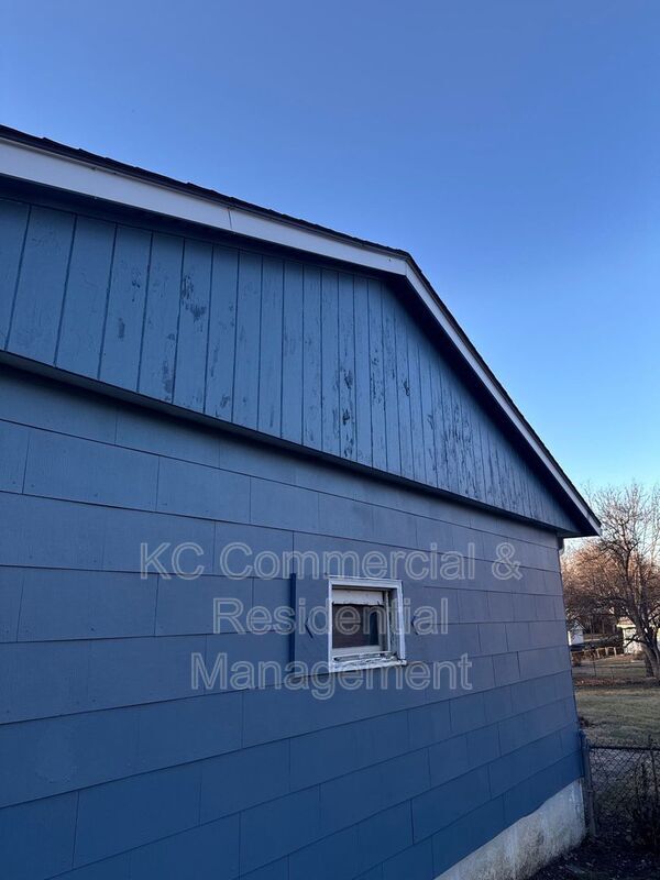 Building Photo - 11508 E 51 St S