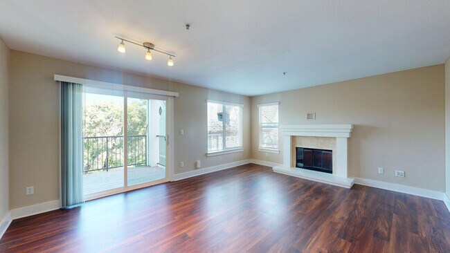 Interior Photo - Highlands of Marin