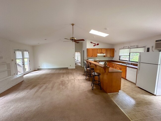 Building Photo - Lake Monticello 3bed/2Bath Rental