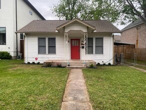 Building Photo - 4434 Oleander St