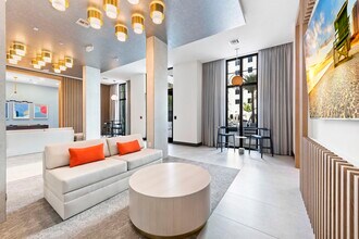 Lounge and club room - SoLe Mia Rentals