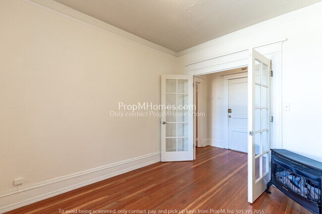 Foto del edificio - Classic Unit in Irving Street Towers – Wal...