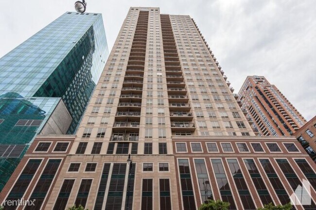 Building Photo - 1113 S Wabash Ave