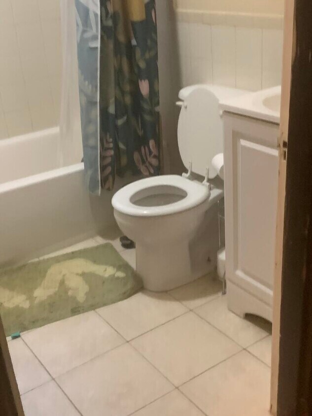 Foto del edificio - 84 Fisher Ave