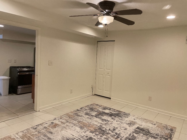 Foto del edificio - 1302 Brookview Ln