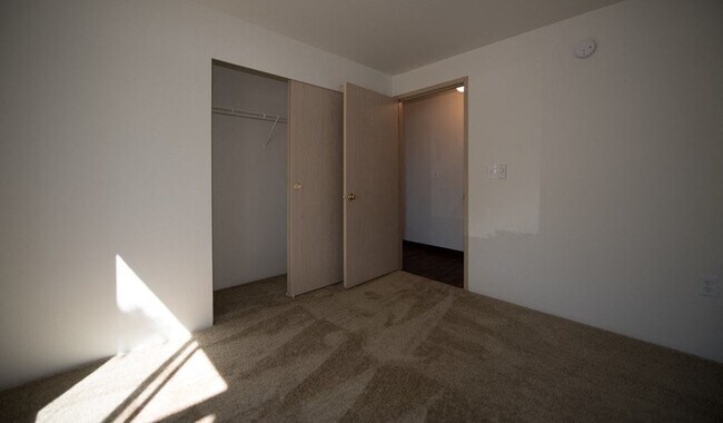 Foto del edificio - 1001 NE Briarcreek Way