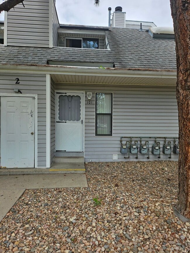 Building Photo - 8701 Huron St