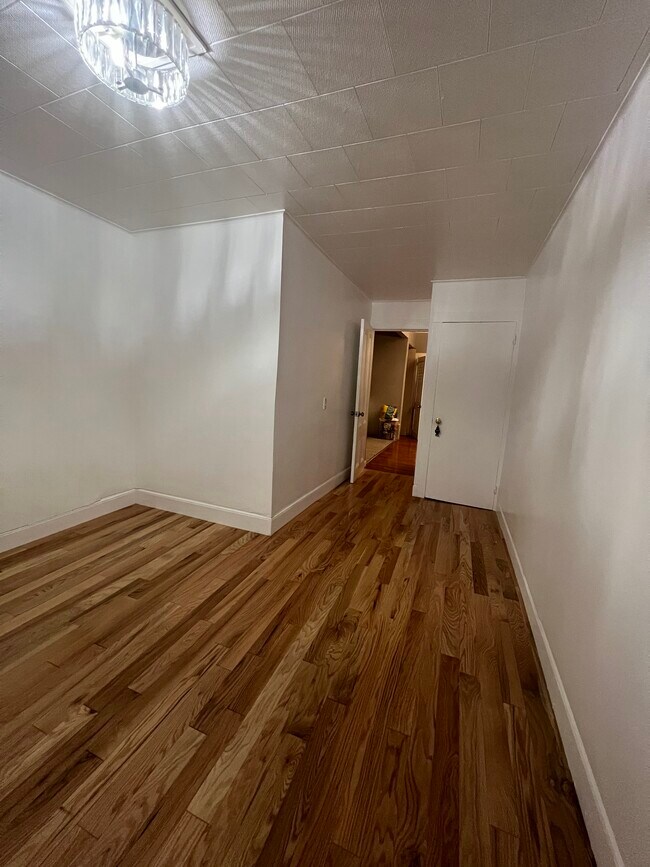 Foto del edificio - 22 N Pleasant St