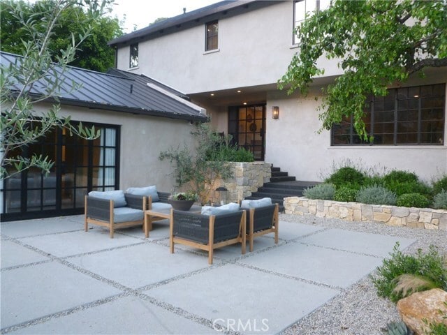 Building Photo - 1094 Acanto Pl