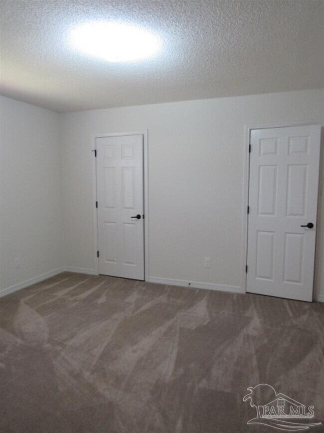 Building Photo - 7061 Season Dr