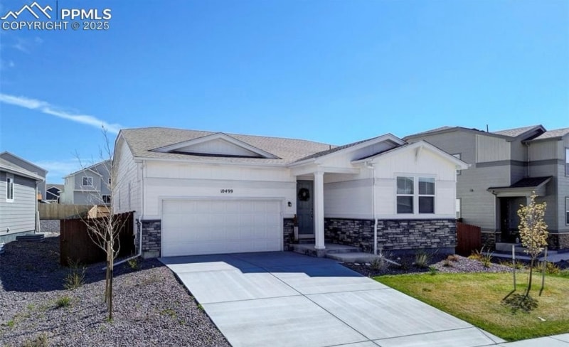 Primary Photo - 10499 Rolling Peaks Dr