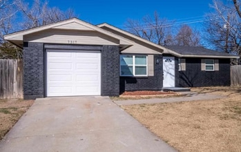 Building Photo - 7317 NW Compass Dr