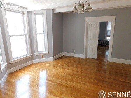 Foto del edificio - 168 River St