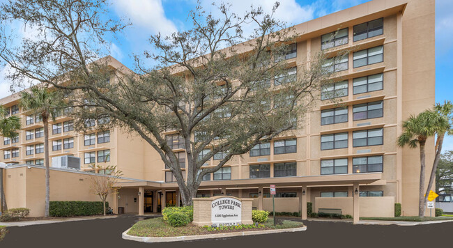 Building Photo - College Park Towers