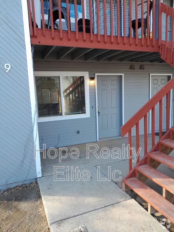 Building Photo - 1169 Mazatlan Cir