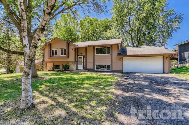 Building Photo - 6865 Buckingham Rd