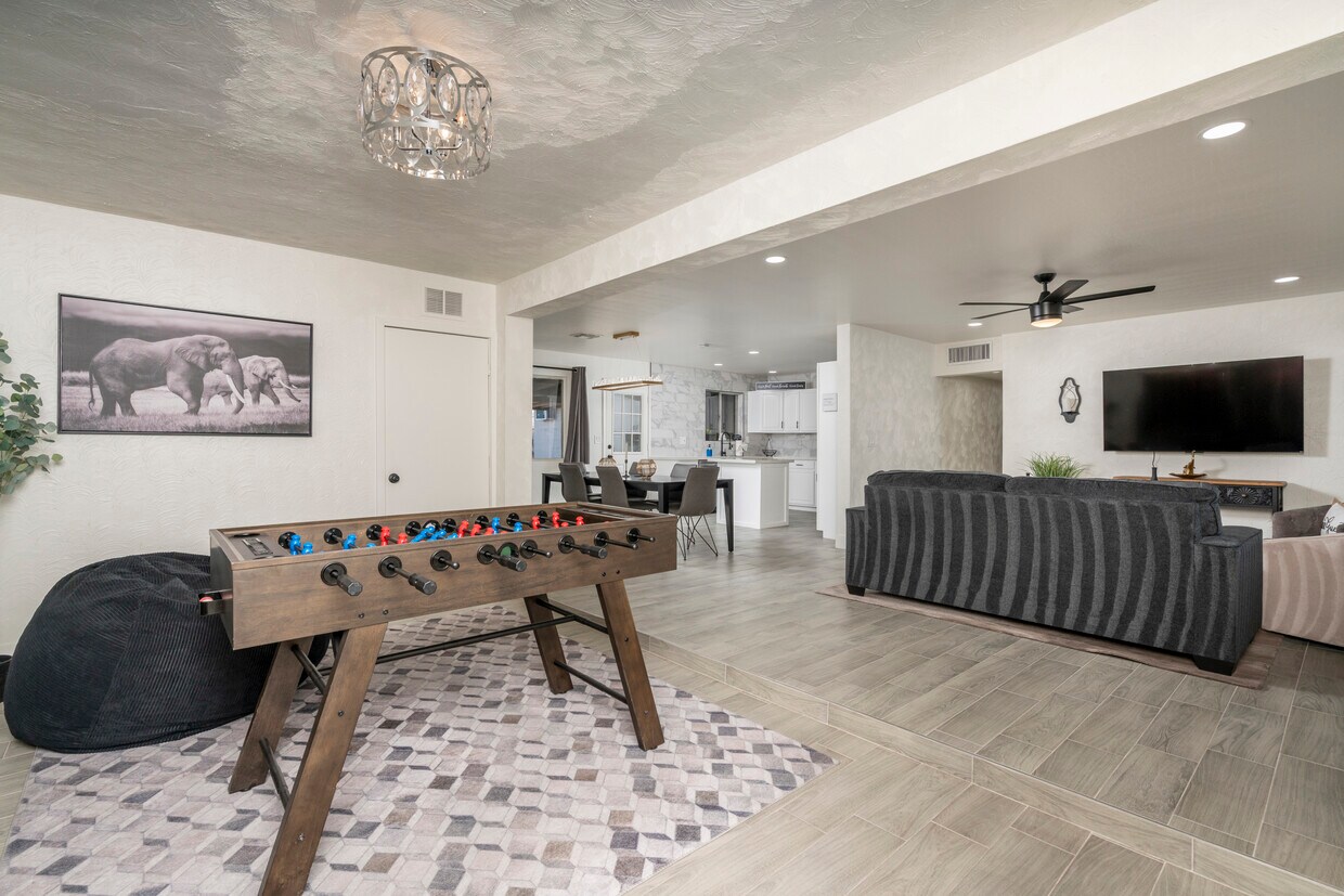 Photo - 1047 W Elna Rae St (Tempe, AZ)