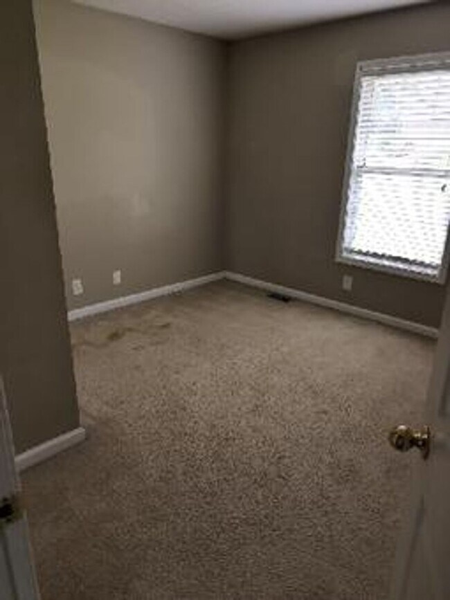 Foto del edificio - 3274 N Senseney Cir