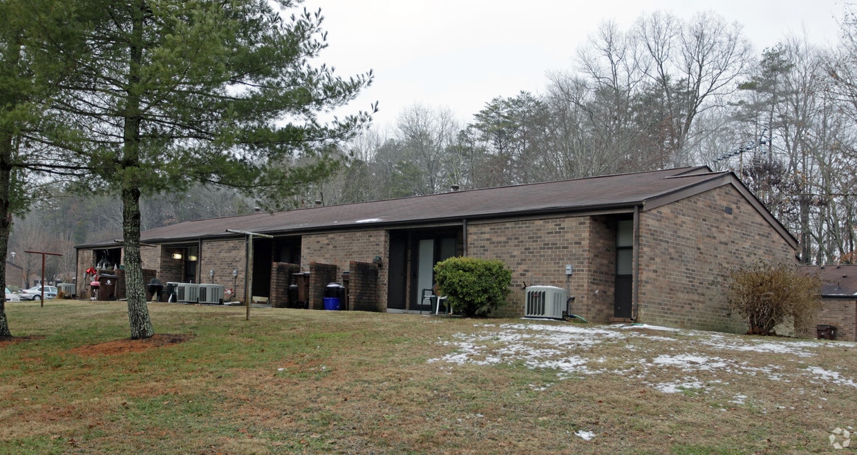 Building Photo - 98 Honeysuckle Ln