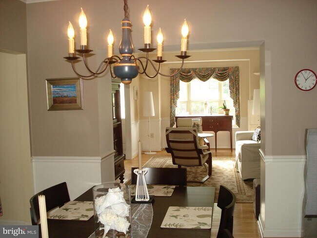 Foto del edificio - 103 Blue Jay Way