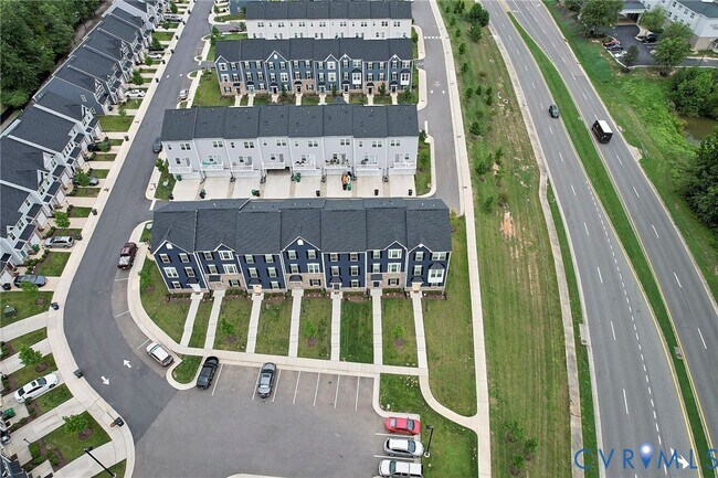 Foto del edificio - 11190 Winding Brook Terrace Dr