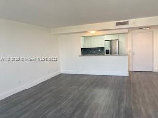 Building Photo - 13499 Biscayne Blvd