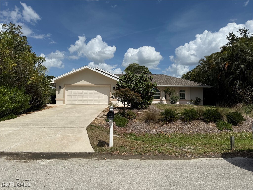 Foto principal - 18249 Oak Rd