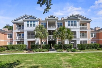 Building Photo - 2234 Chatelain Way