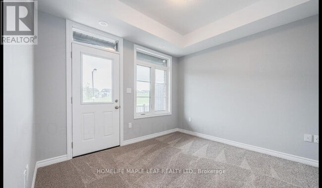 Building Photo - 180 Oat Ln