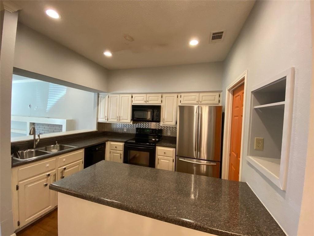 Foto del edificio - 1307 Kinney Ave