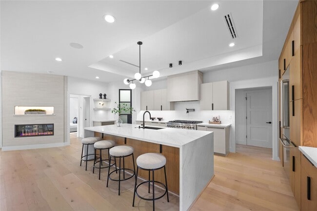 Building Photo - 2518 Tannehill Dr