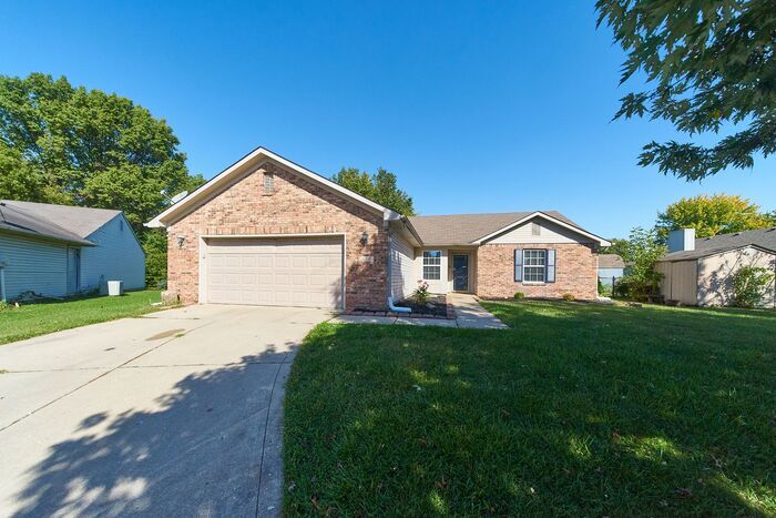 Primary Photo - 3 Bedroom 2 Full Bath In Peaceful Franklin...