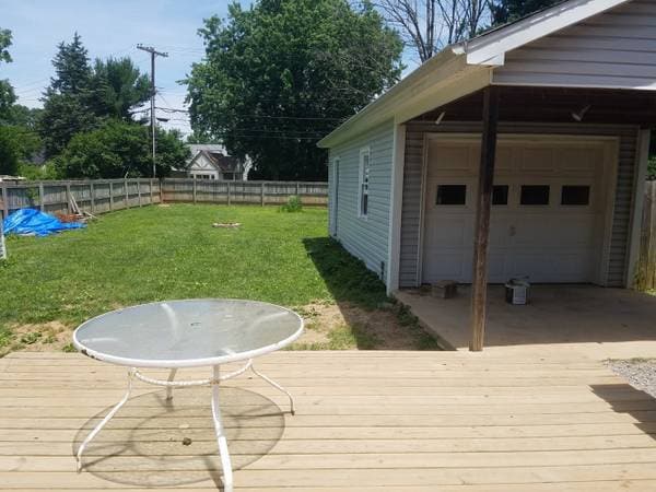 Deep, pet friendly backyard and garage - 645 Mitchell Ave