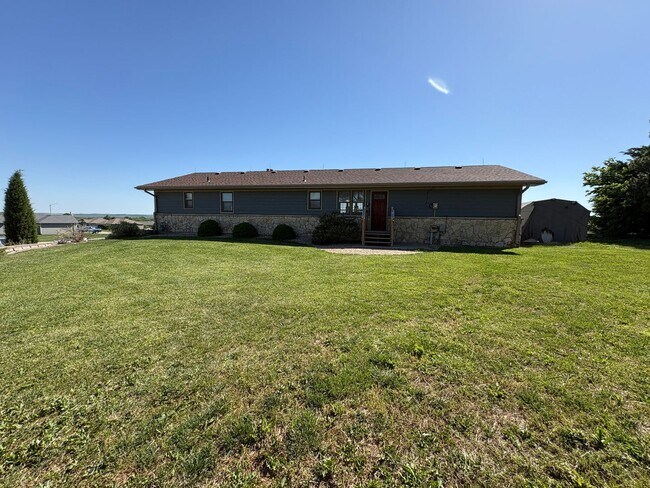 Foto del edificio - 3+ Bedroom with Basement in Nelson's Ridge Available 8/5/26