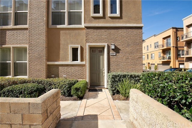 Building Photo - 1134 Armstrong Dr