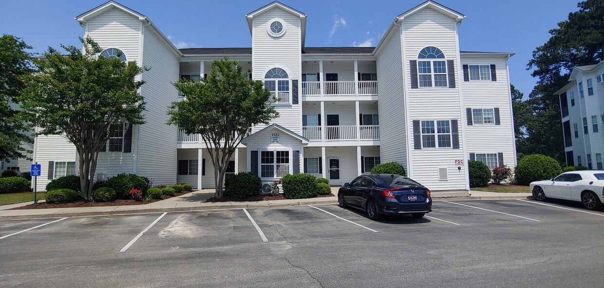 1525 Lanterns Rest Rd Unit 201, Myrtle Beach, SC 29579 Condo for Rent