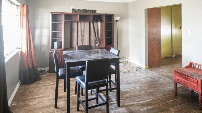 Foto del edificio - 204 Truman St