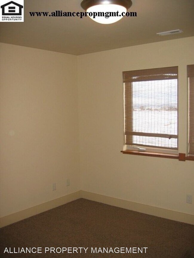 Foto del edificio - 3 br, 2 bath House - 3833 LaDuke