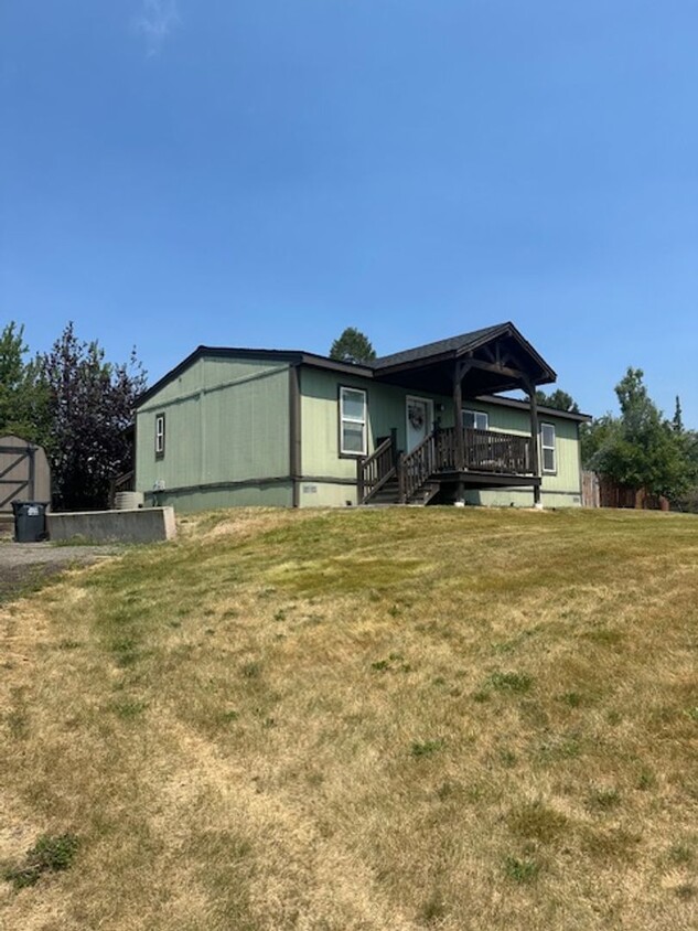 Primary Photo - Very nice 3 Bedroom 2 bath home in Del Mar...