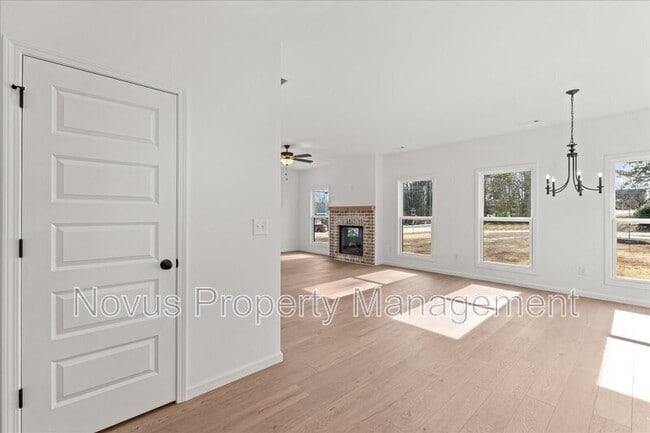 Building Photo - 107 Burns Rd