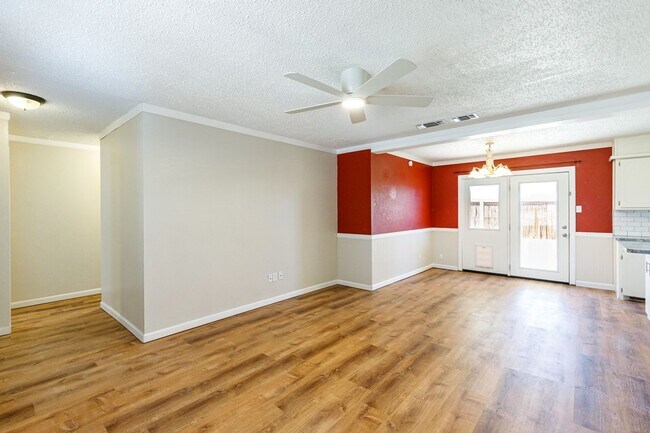 Foto del edificio - 3 Bedroom Home Located In Wolfforth