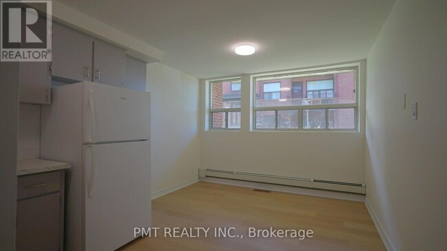 Building Photo - 137 Brookhaven Dr