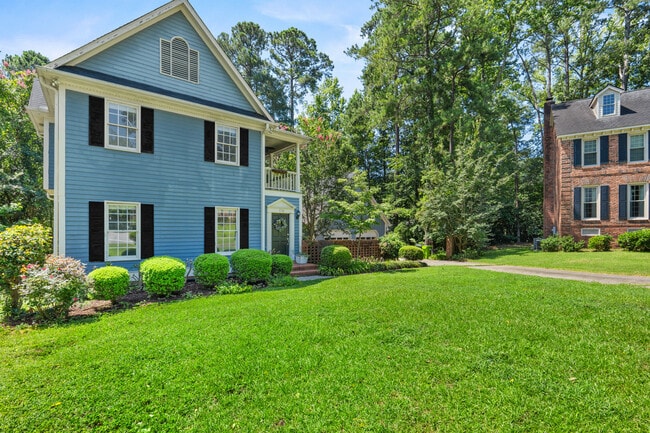 Building Photo - 710 Woodcreek Ct