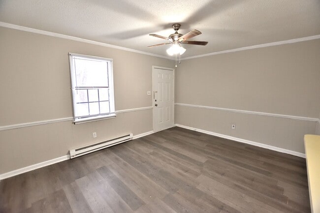 Foto del edificio - 719 Carolina Ave