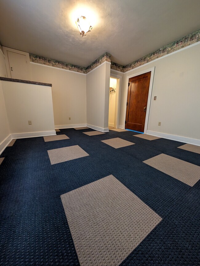 Foto del edificio - 121 W Comanche Ave