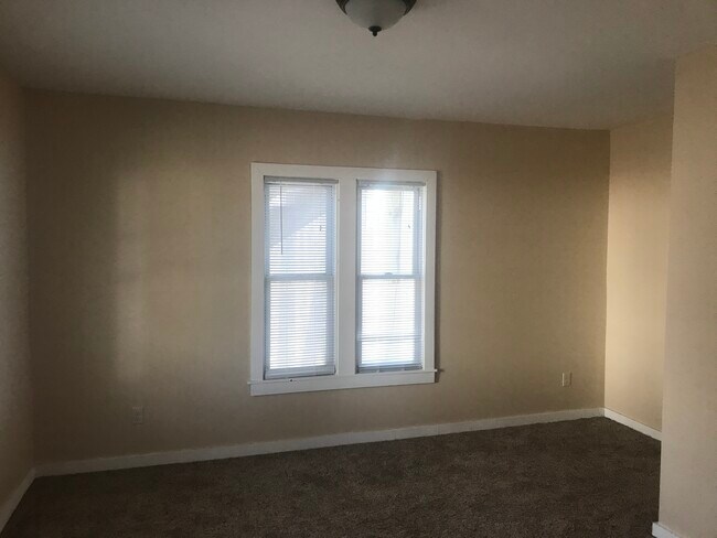 Foto del edificio - 430 Willard St