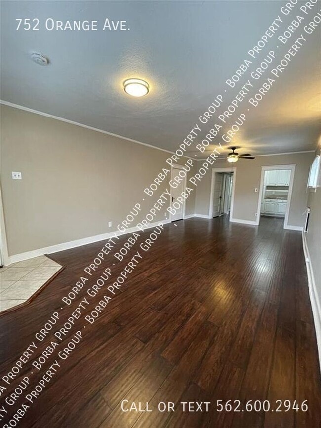 Building Photo - 752 Orange Ave