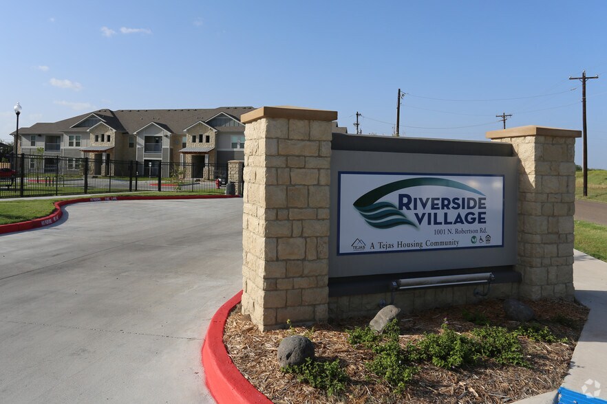 Riverside Village Rentals Rio Hondo, TX