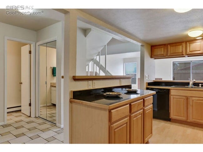 Photo - Four bedroom townhouse with easy access to all Boulder has to offer!