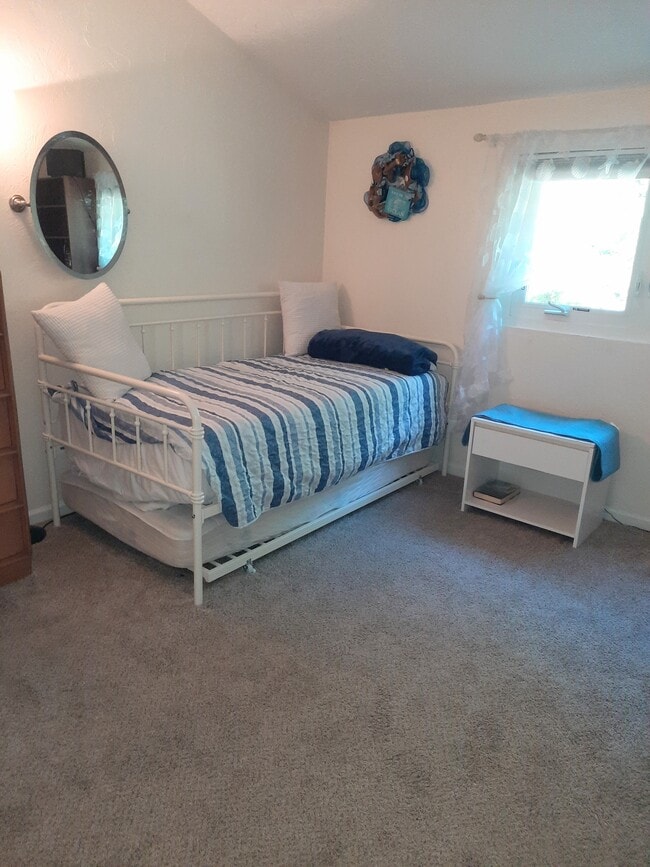 Building Photo - 52 Liberty St